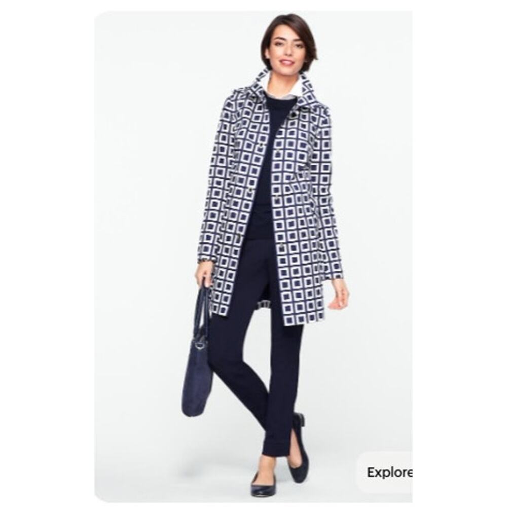 New‎ NWT Talbots Geometric Pattern Blue Navy Raincoat Size 16 PH95